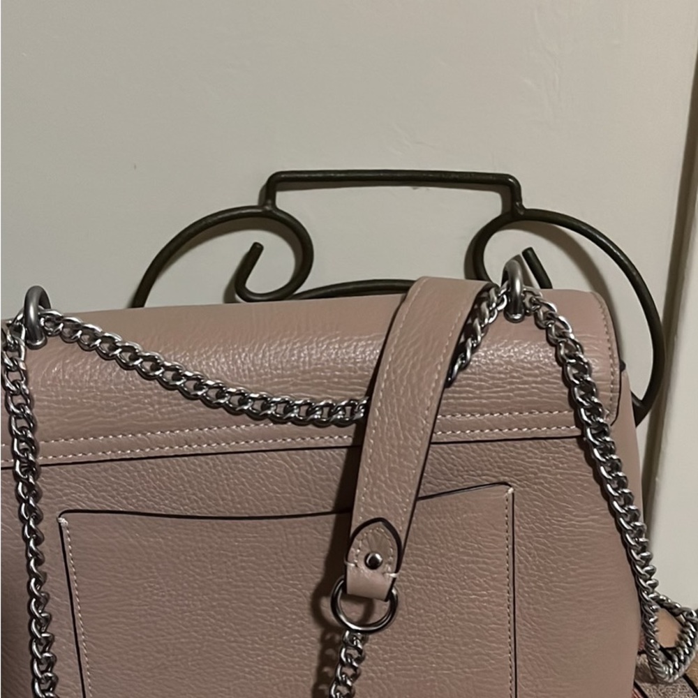 This beautiful bag you can use and wear anytime